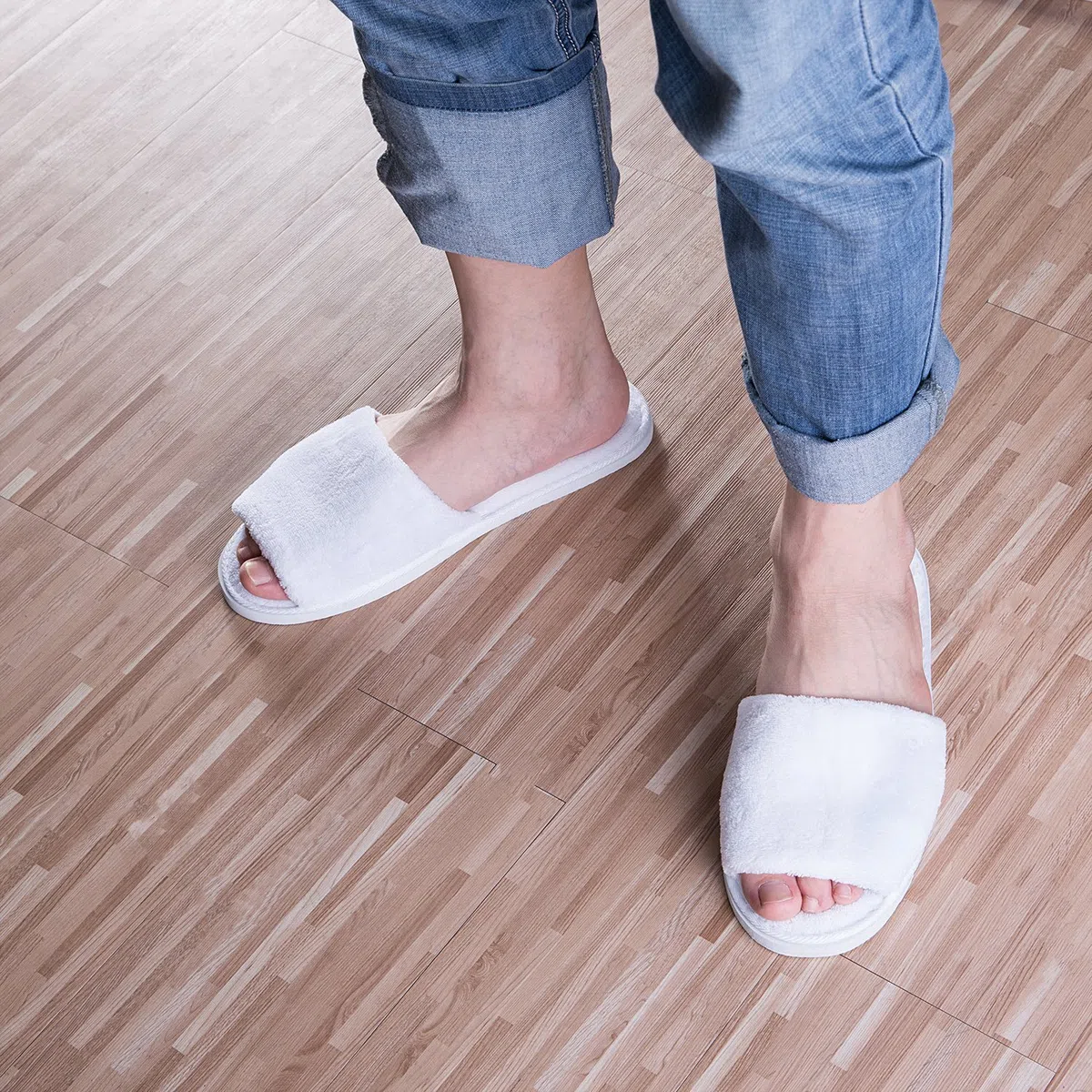 AhfuLife 10 pares de pantuflas de hotel, no desechables, de dos tamaños, lavables, blancas, para spa, invitados de fiesta y viajes, unisex (M + L, blanco)