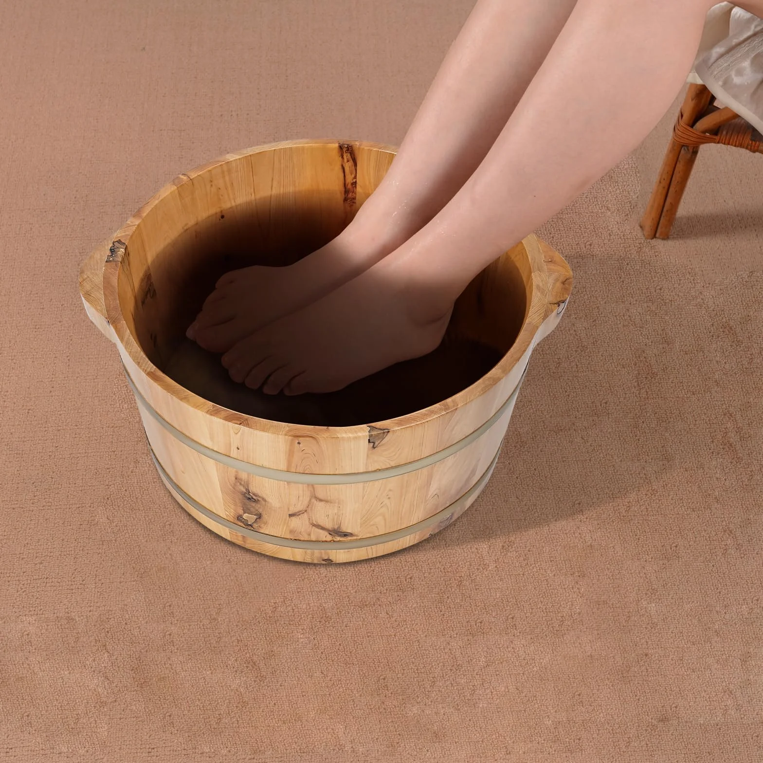 Bañera de pies de madera con almacenamiento de calor, cubo de pie de madera, práctico cubo de pies para pedicura, cubo de sauna para bienestar, spa, sauna, regalo, 36,5 x 18 cm