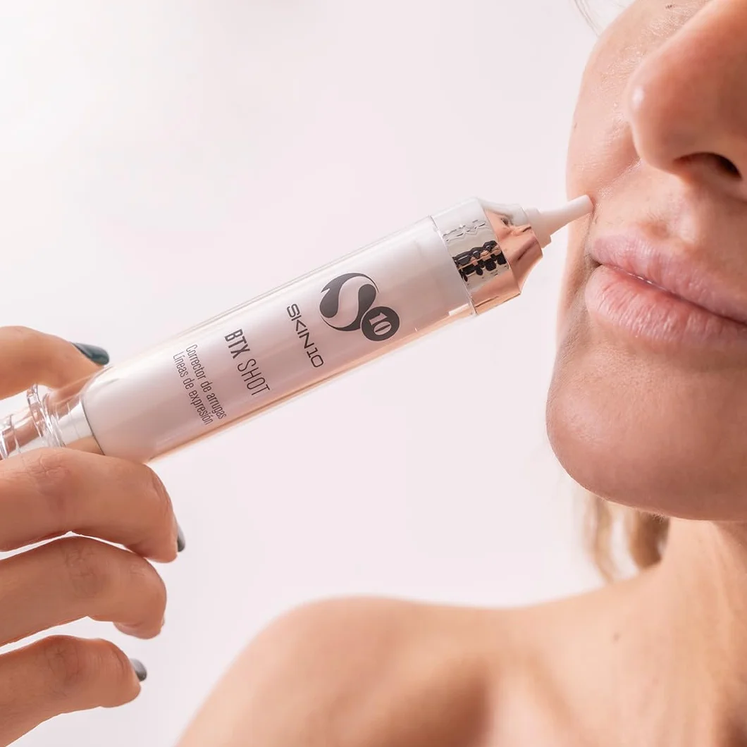 MEDICHY MODEL - Skin10 BTX Shot Tratamiento descontractivo de las arrugas - Efecto Reafirmante y Antiedad - Fórmula Hidratante para Piel Firme y Suave - 10 ml