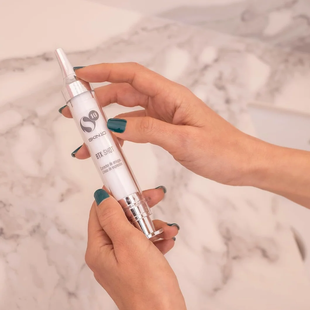 MEDICHY MODEL - Skin10 BTX Shot Tratamiento descontractivo de las arrugas - Efecto Reafirmante y Antiedad - Fórmula Hidratante para Piel Firme y Suave - 10 ml