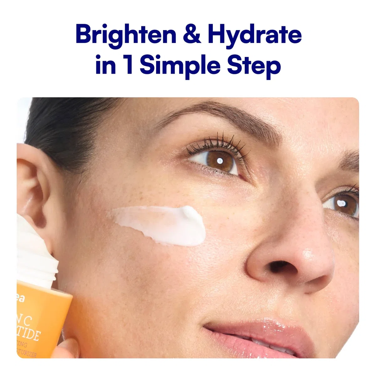 Bliss Crema hidratante iluminadora Tri-Peptide | Vitamina C y escualano | Crema facial hidratante antienvejecimiento para una piel radiante | Vegana y libre de crueldad animal, 1,7 fl oz